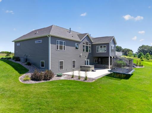 5490 College View Road E, Rochester, MN 55904