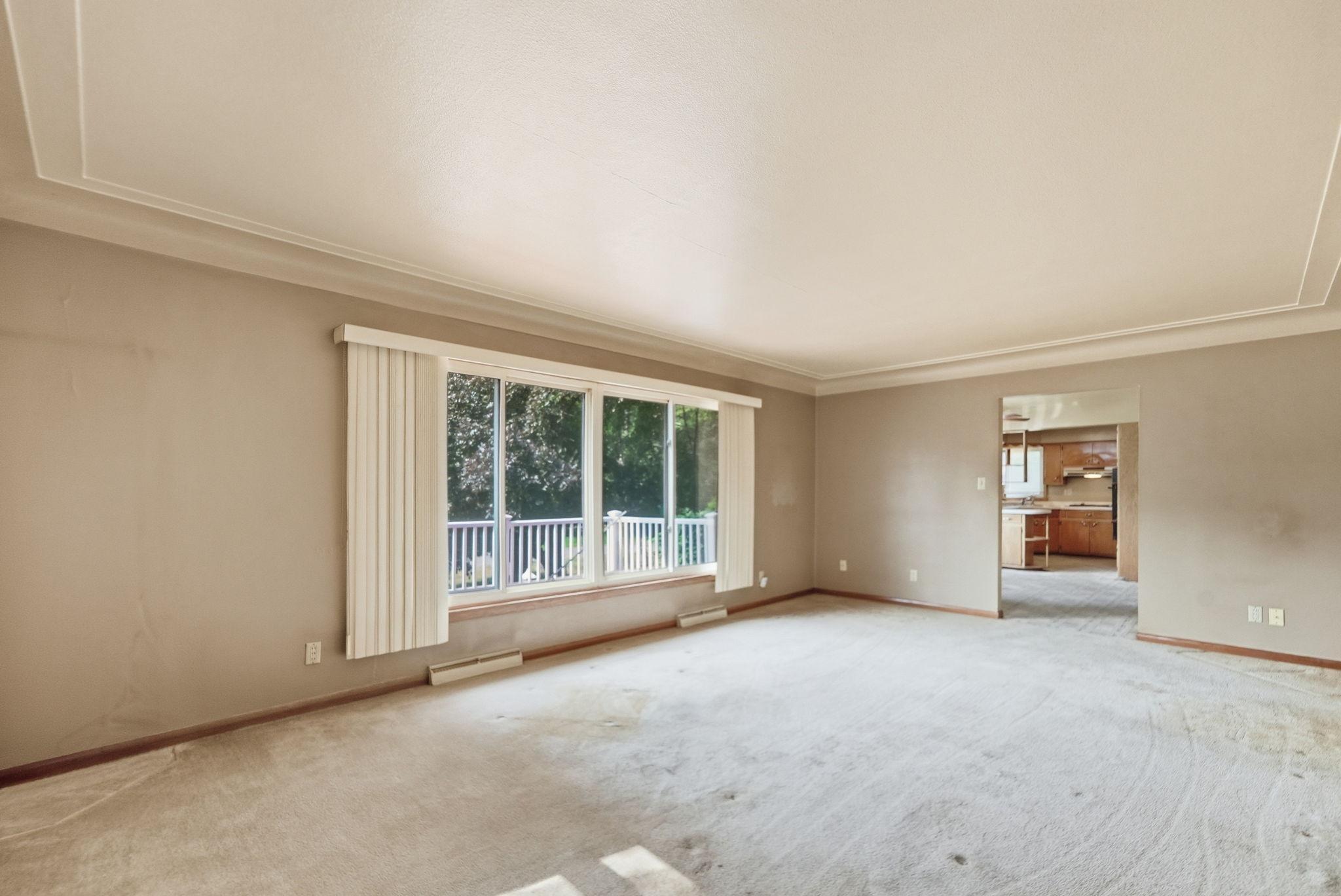 Large windowscape allows tons of natural light to flood into this room.