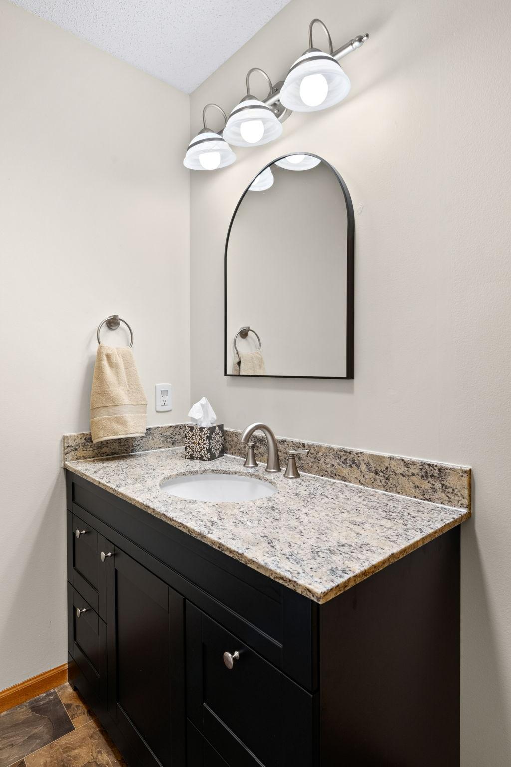 37-web-or-mls-19903 Excelsior Ln-37.jpg