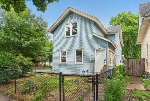 568 Western Avenue N, Saint Paul, MN 55103