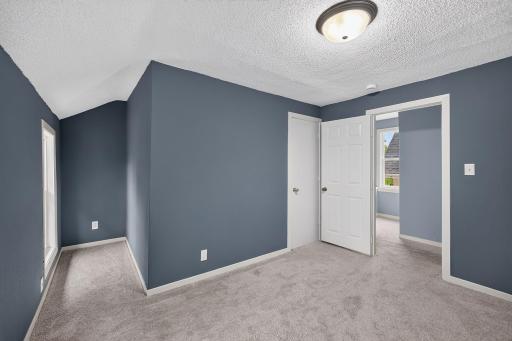 568 Western Avenue N, Saint Paul, MN 55103