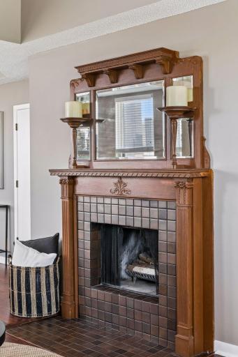 162 College Avenue W, 5, Saint Paul, MN 55102