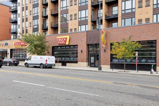 162 College Avenue West - Spacecrafting - 0049.jpg