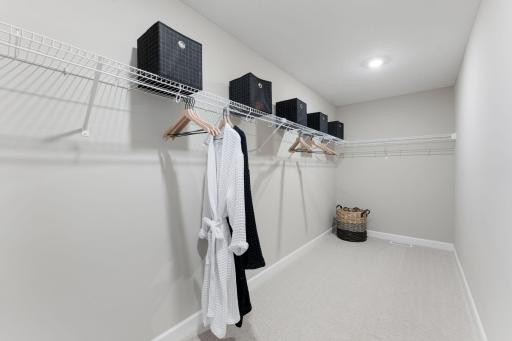 (Photo of a similar home, actual finishes may vary)