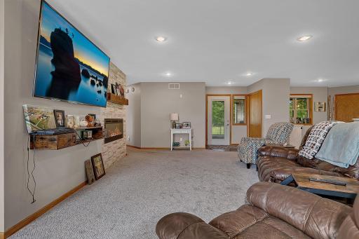 29203 Frontage Road, Saint Joseph, MN 56374