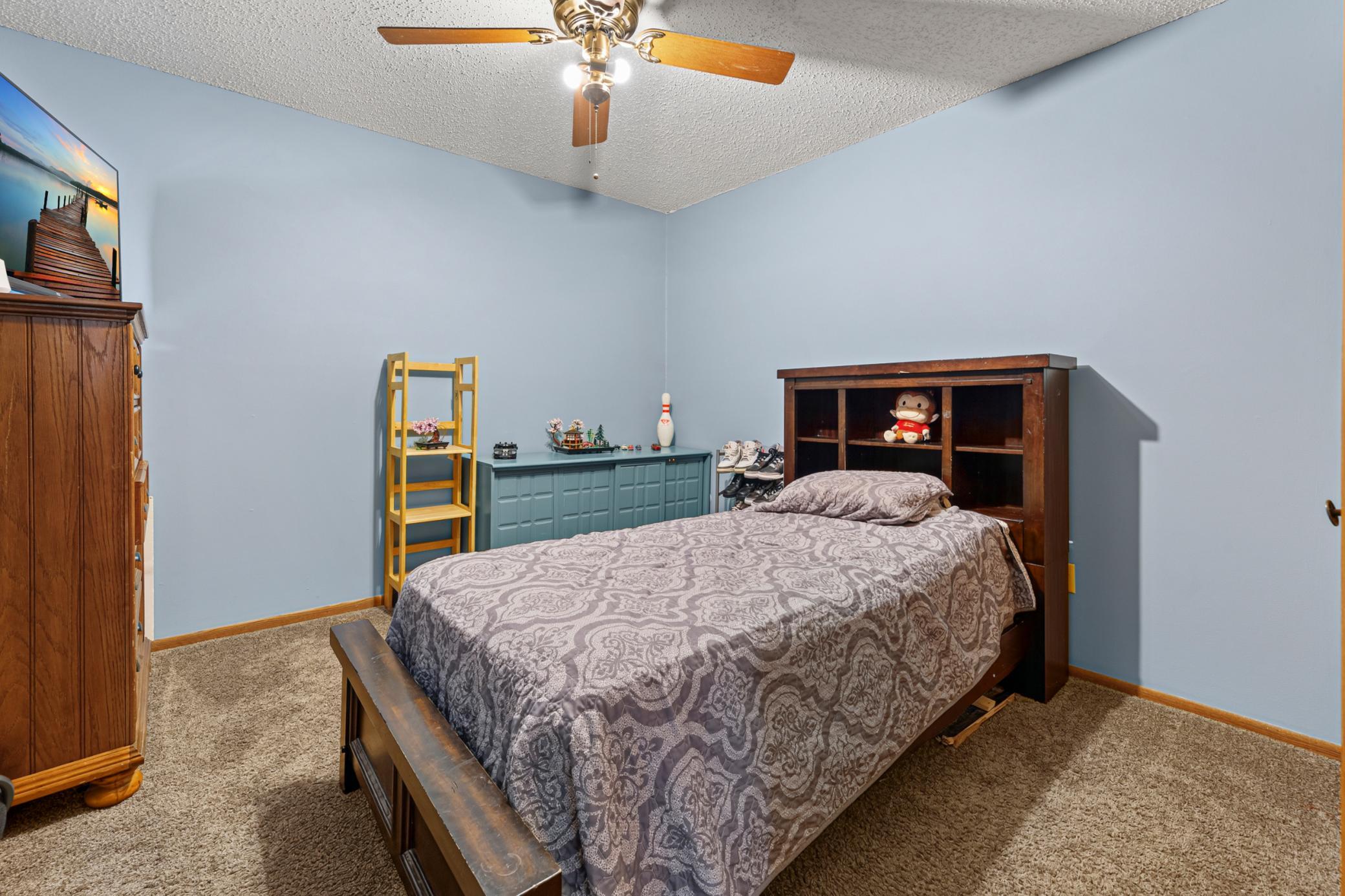 Upper bedroom