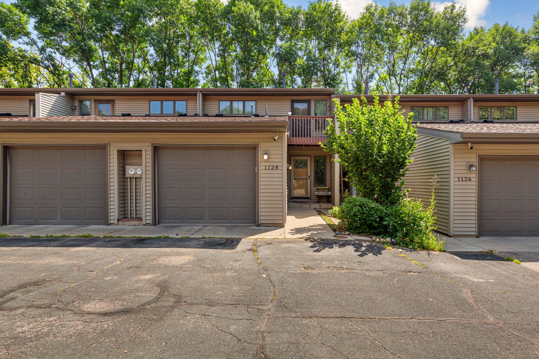 Welcome to 1128 Highland Ave