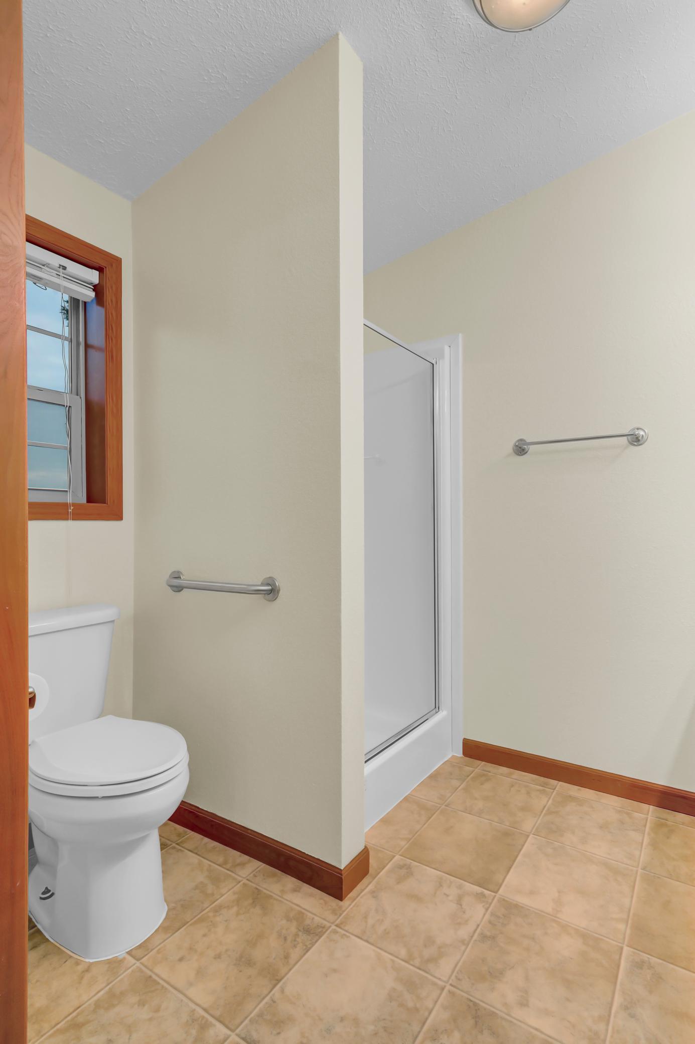 Owner's Bath