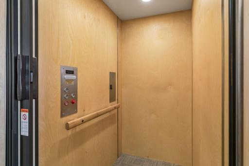638 Lincoln Avenue - Spacecrafting - 0029.jpg
