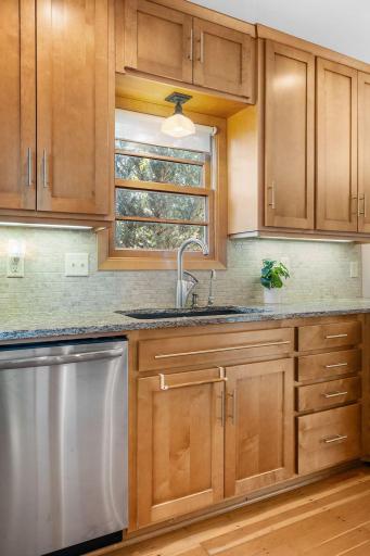 New stainless steel dishwasher