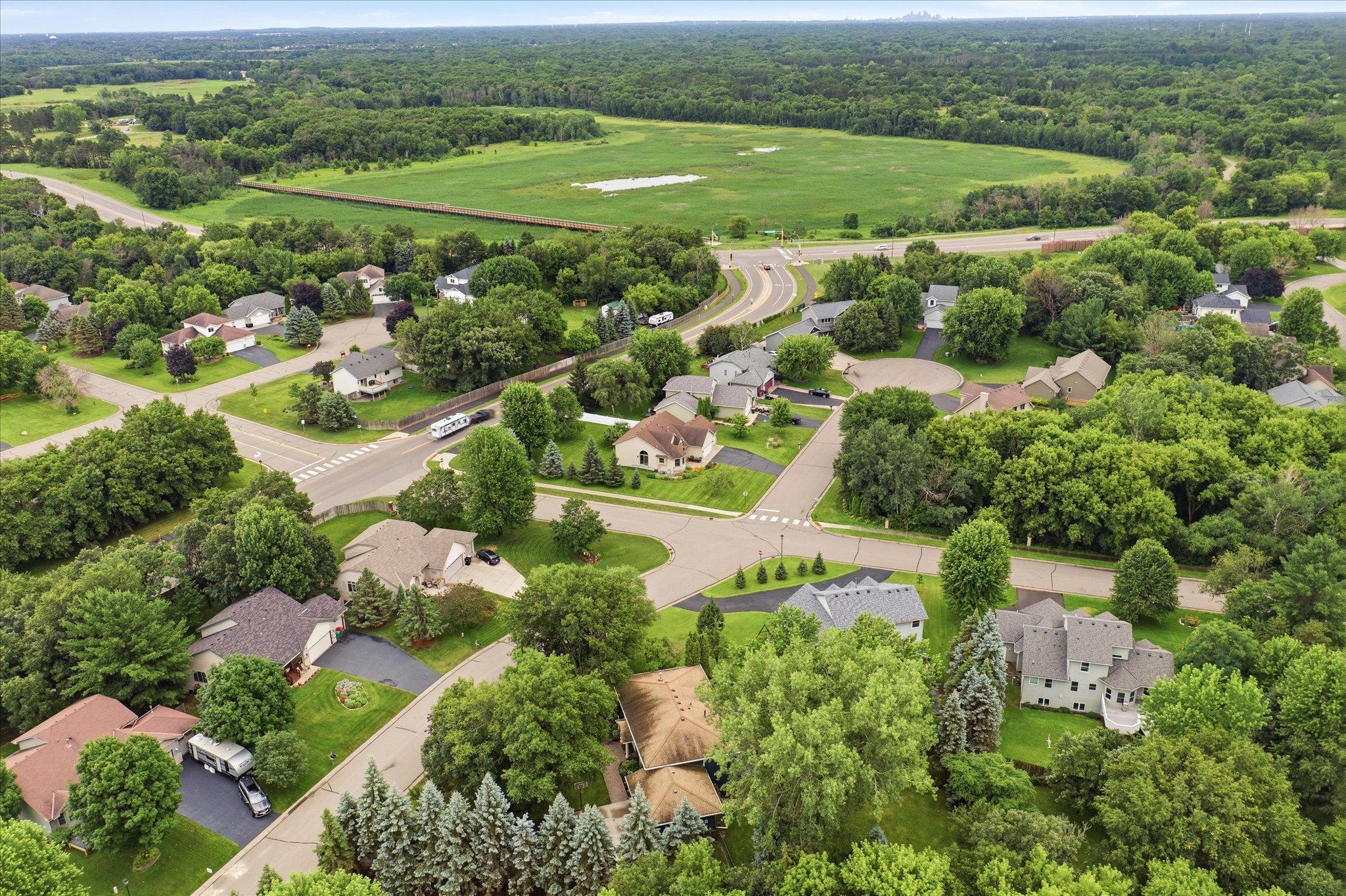 Convenient access to Bunker Hills Regional Park, trails, trails, shopping dining, entertainment, and the Twin Cities metro area!