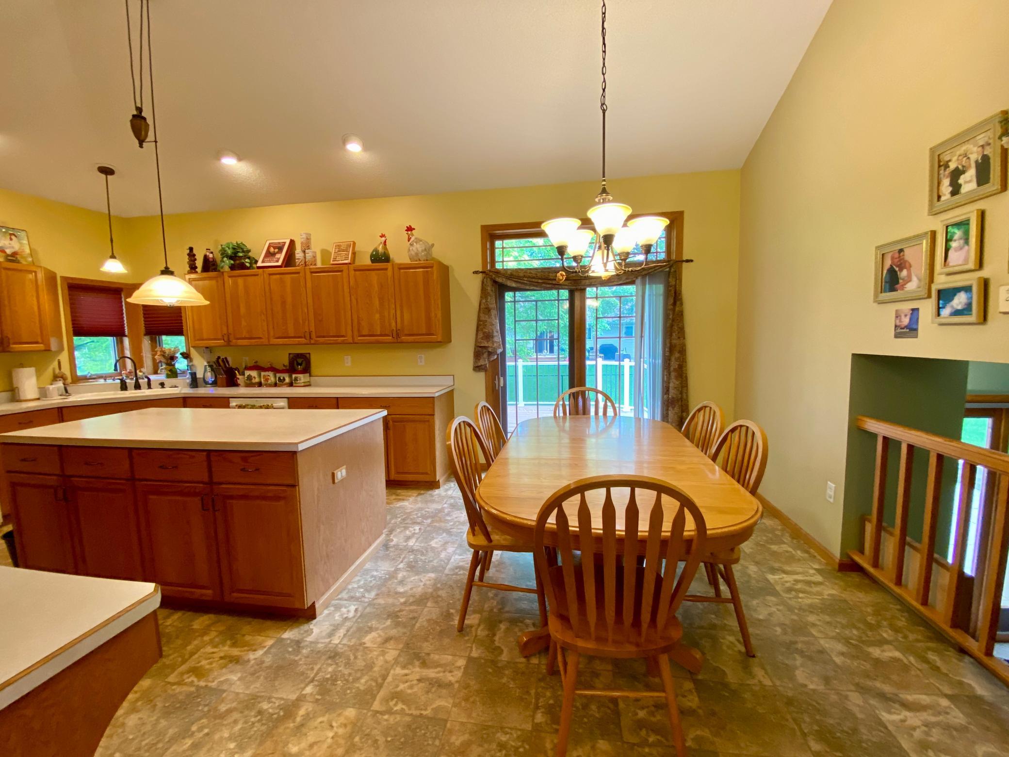 informal dining