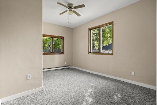 229 7th Avenue, Enderlin, ND 58027