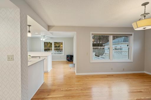 Open area kitchen, dining and sun room