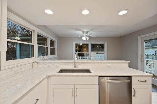 Quartz counter-tops
