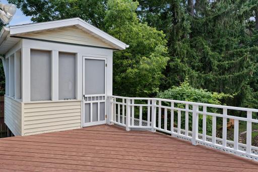 enclosed 3 season off of deck