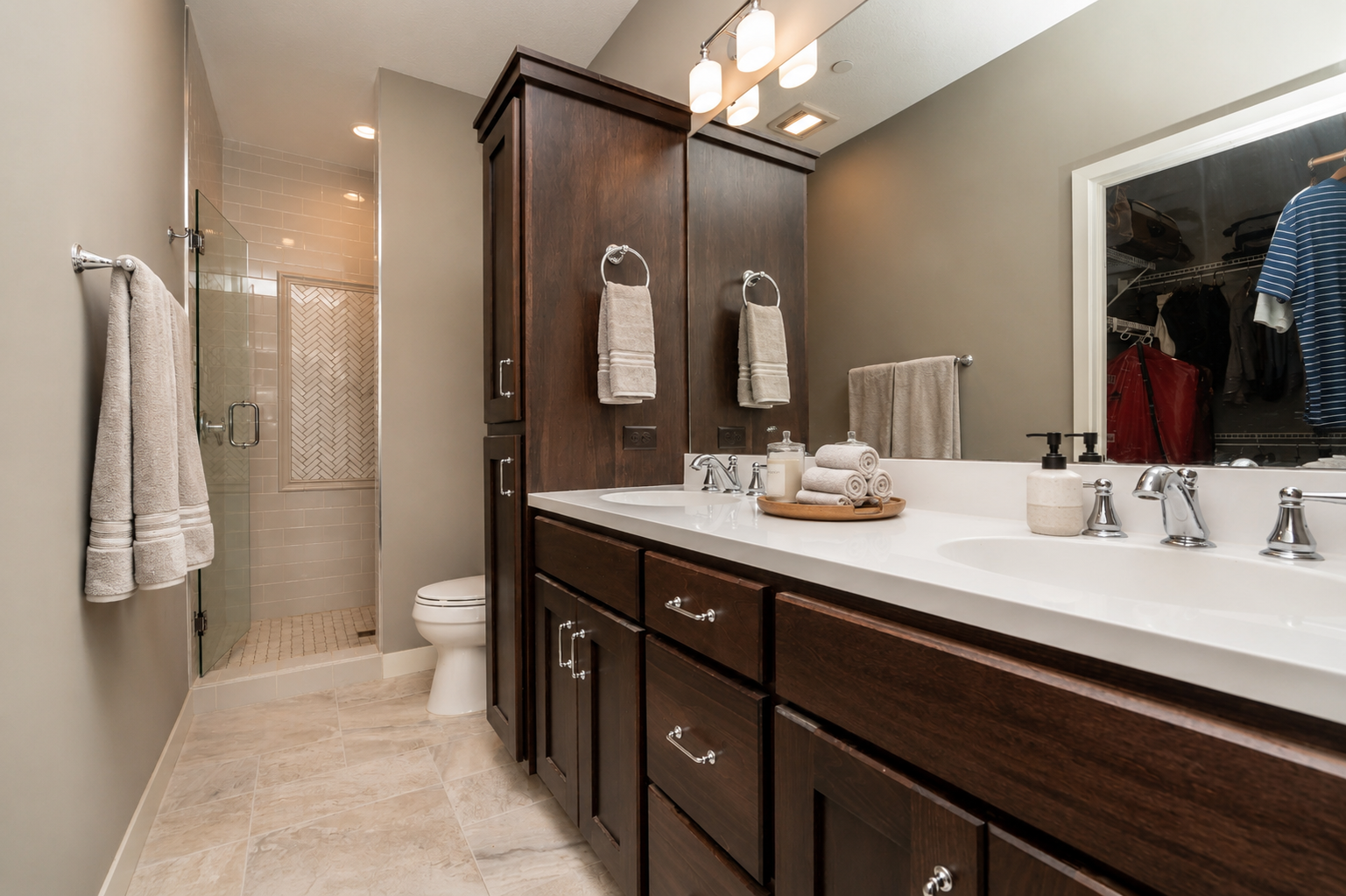 Primary Private Bathroom. *Photos have been virtually staged to showcase decor