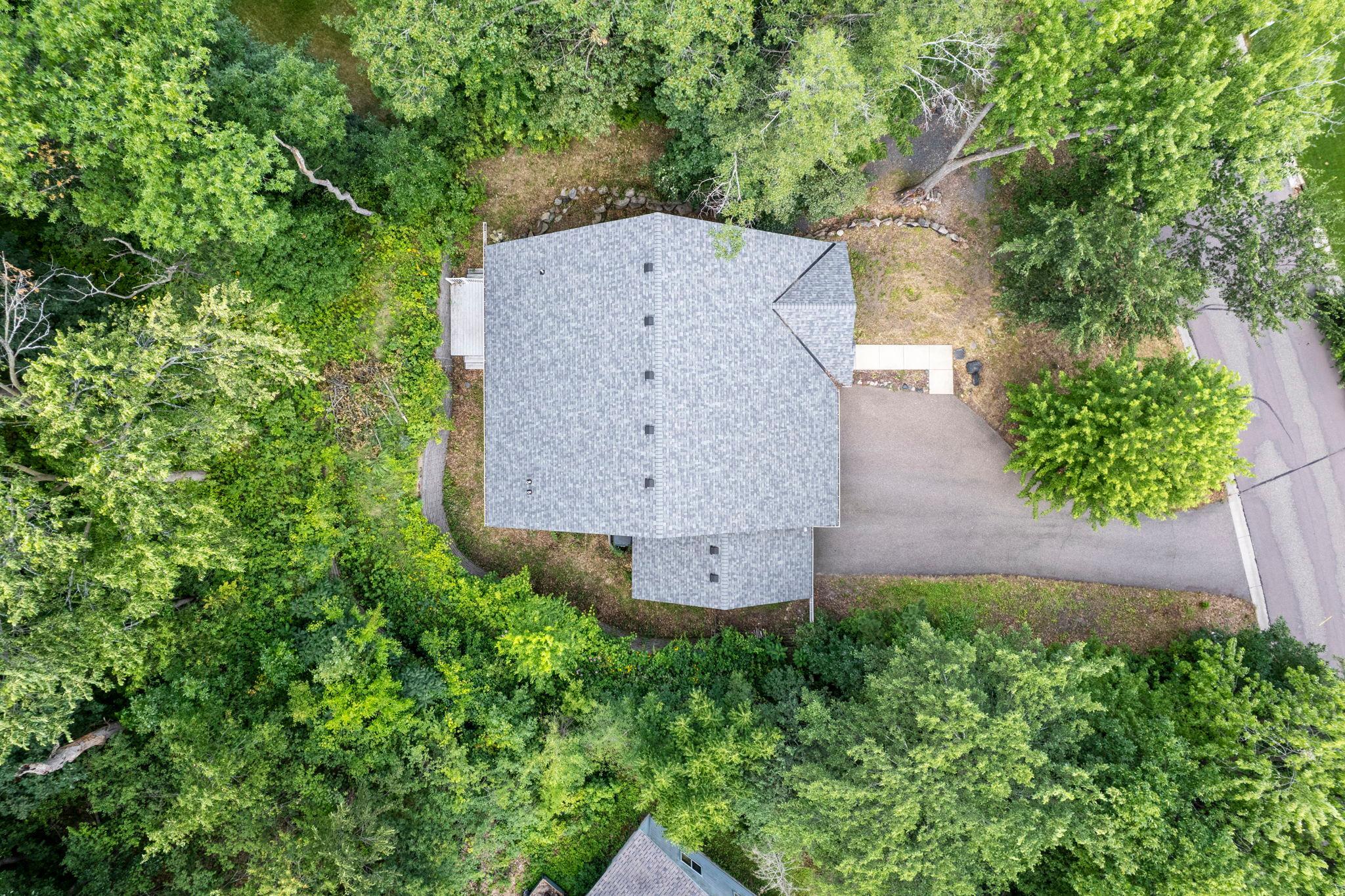This is 13593 Embry Way!