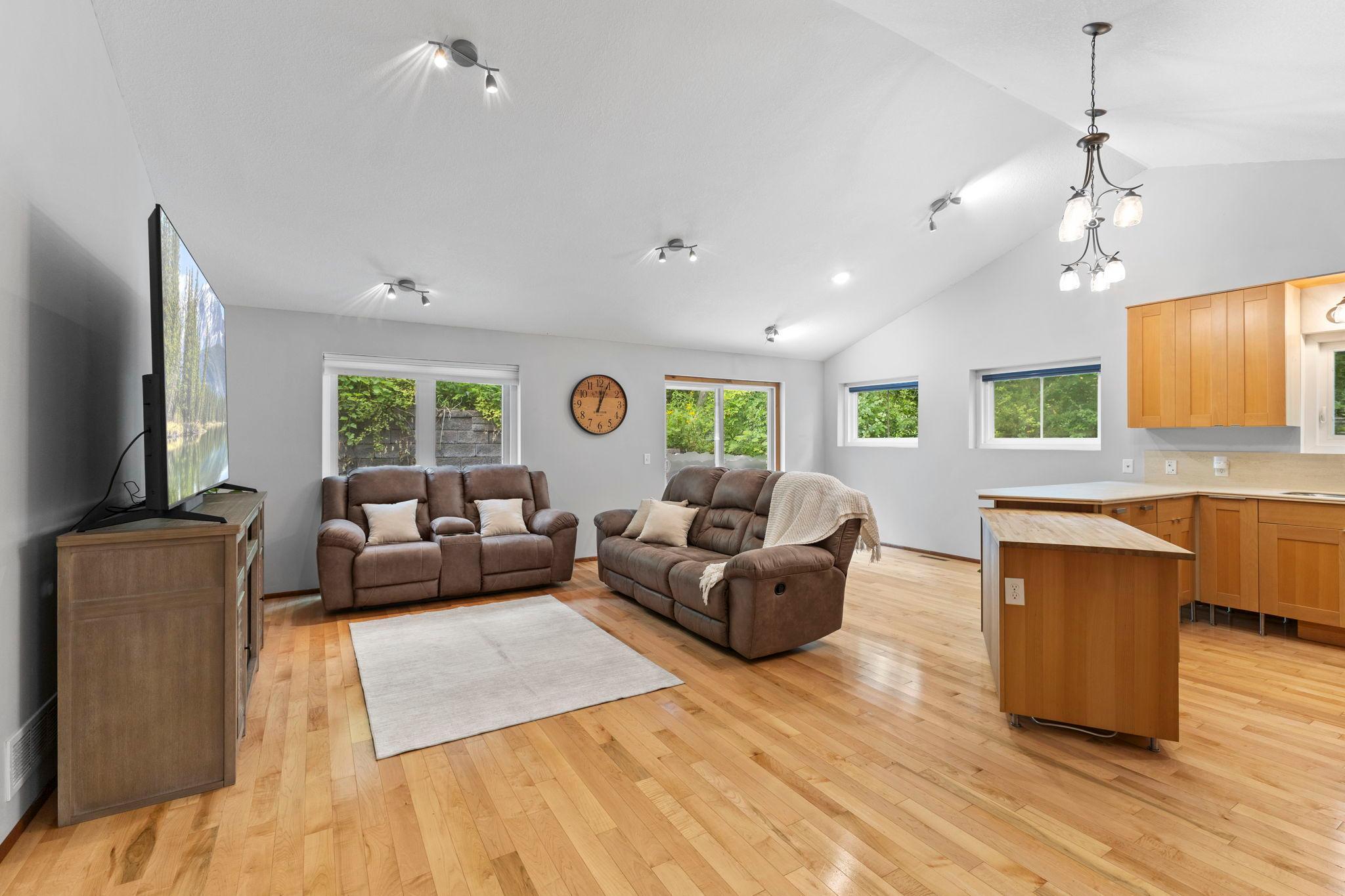 And the tall vaulted ceilings- creating an abundance of natural light throughout!