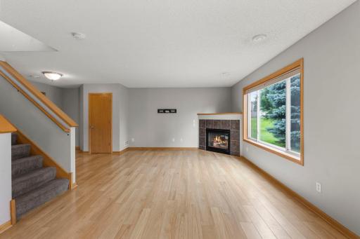17-web-or-mls-1685 Philipp Way-138.jpg