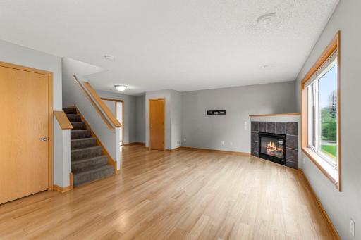 15-web-or-mls-1685 Philipp Way-132.jpg