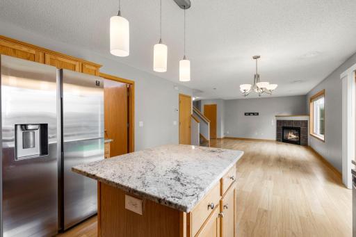 24-web-or-mls-1685 Philipp Way-160.jpg