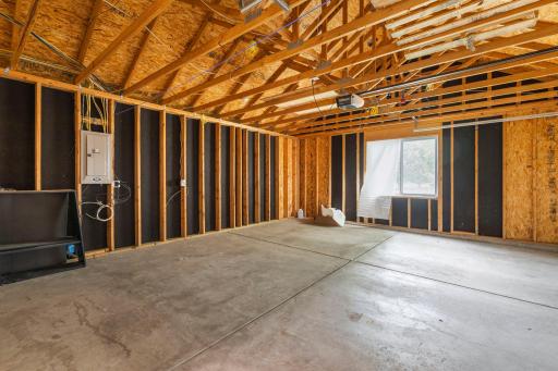 31-web-or-mls-1685 Philipp Way-183.jpg
