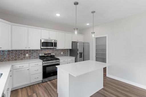 1209 Marlene Avenue, River Falls, WI 54022