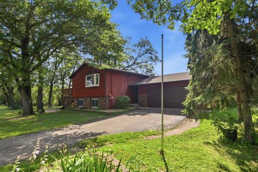 1018 3rd Street N, Sauk Rapids, MN 56379