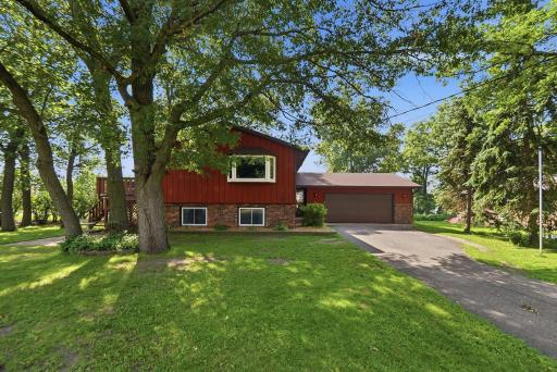 1018 3rd Street N, Sauk Rapids, MN 56379