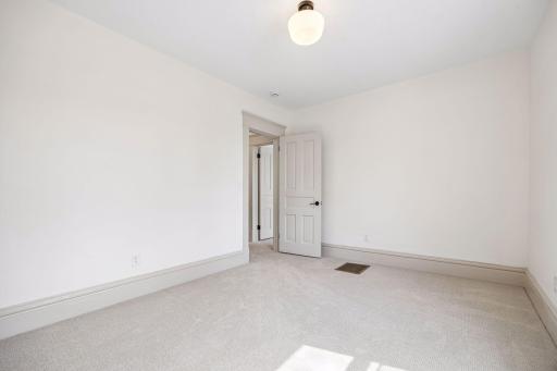 941 Hague Avenue, Saint Paul, MN 55104