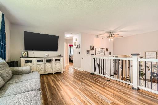 7236 Clear Ridge, Centerville, MN 55038