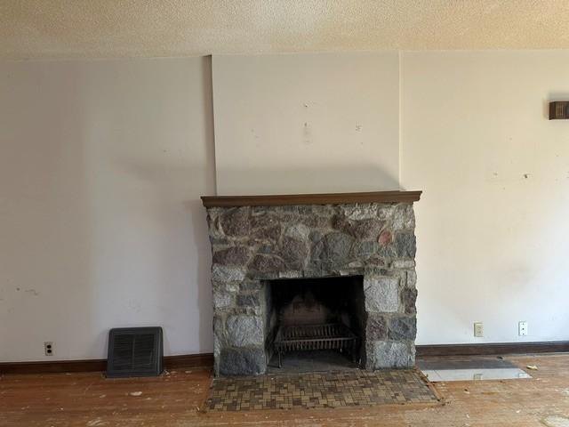 Fireplace.jpg