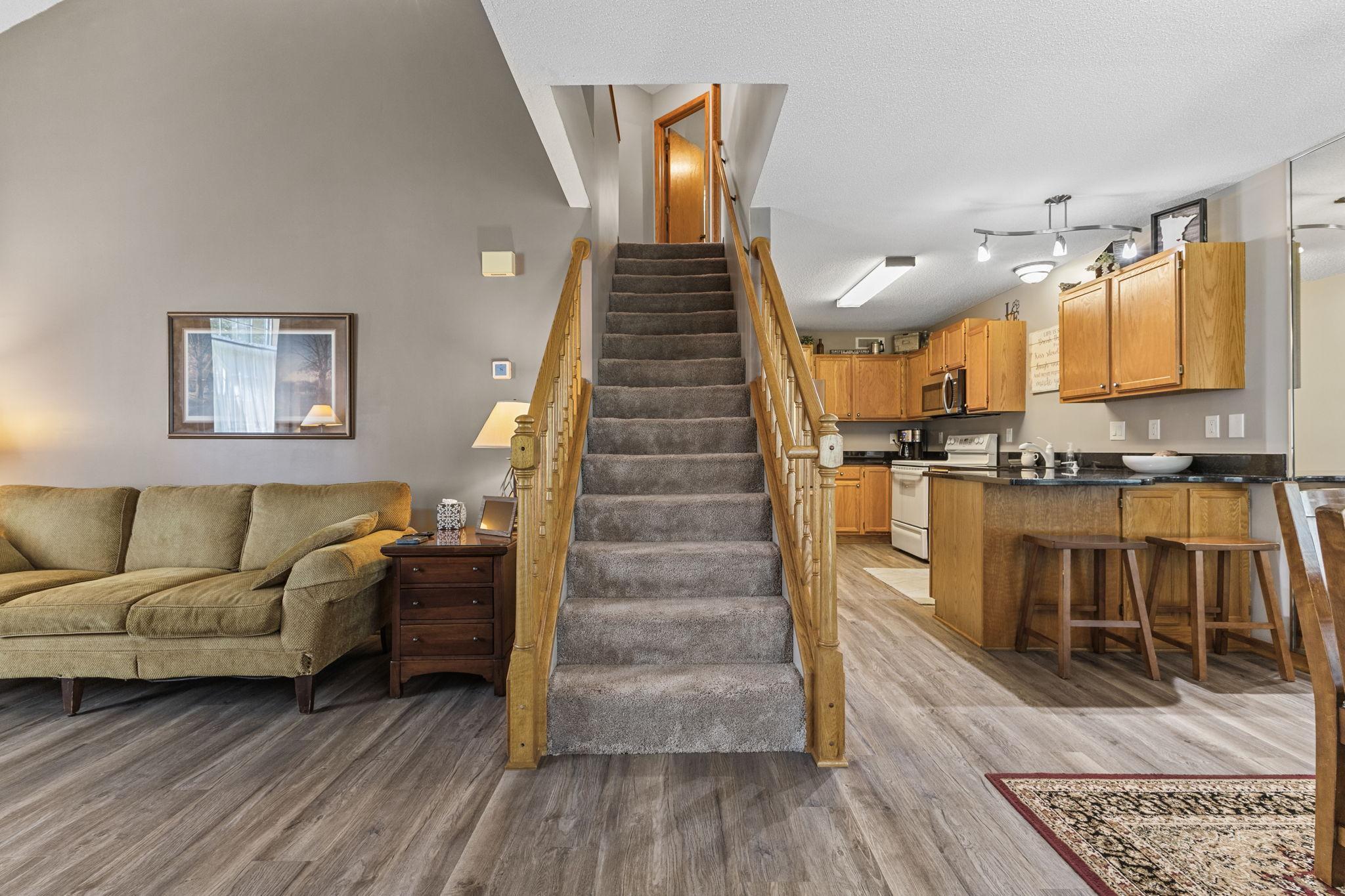 Vivid Spaces_1755 Donegal Dr 4_24.JPG