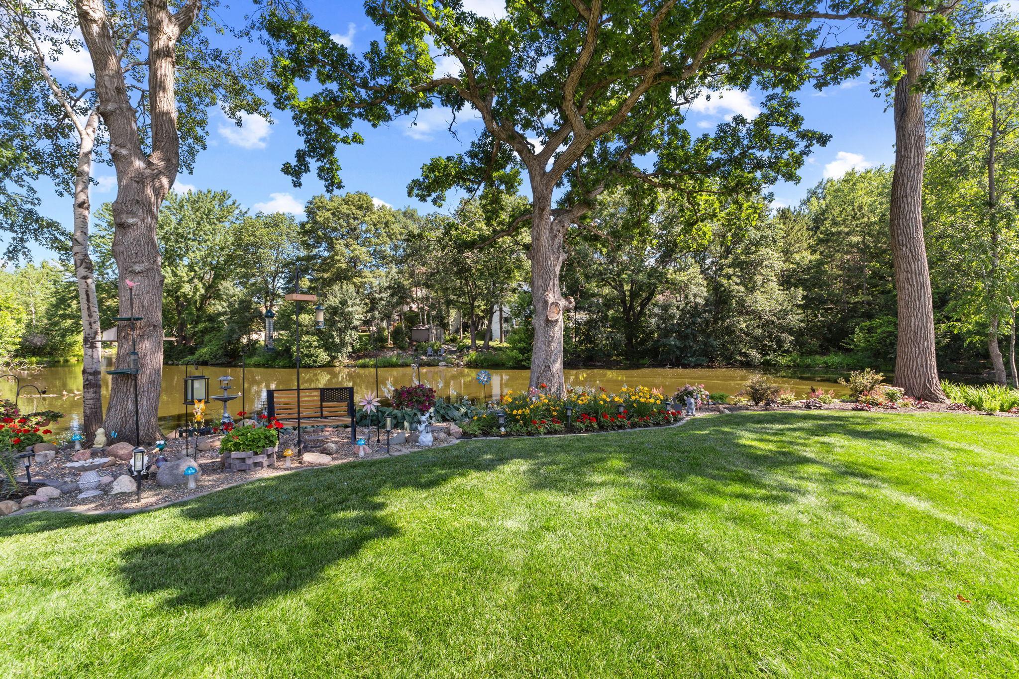 Vivid Spaces_1755 Donegal Dr 4_40.JPG