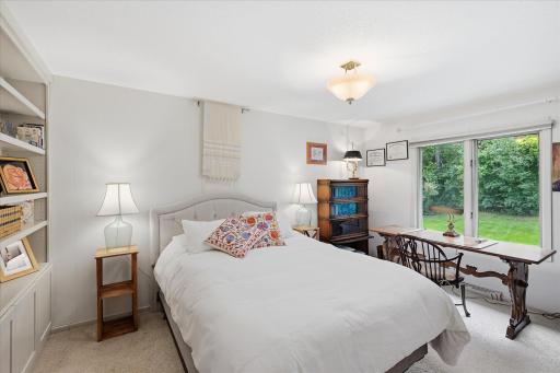 8913 S Minnehaha Circle, Minneapolis, MN 55426