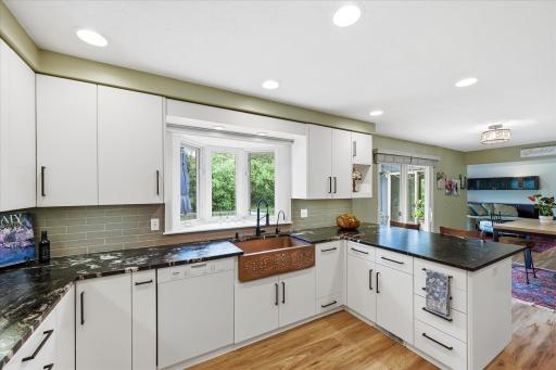 8913 S Minnehaha Circle, Minneapolis, MN 55426