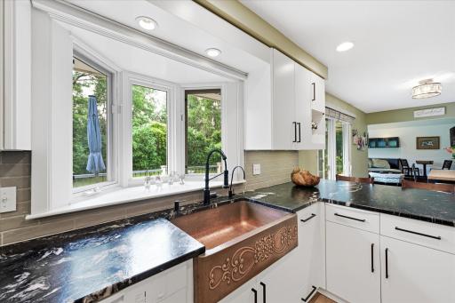 8913 S Minnehaha Circle, Minneapolis, MN 55426