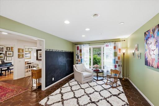 8913 S Minnehaha Circle, Minneapolis, MN 55426