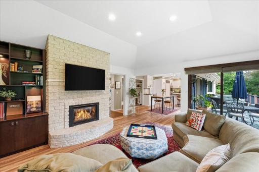 8913 S Minnehaha Circle, Minneapolis, MN 55426