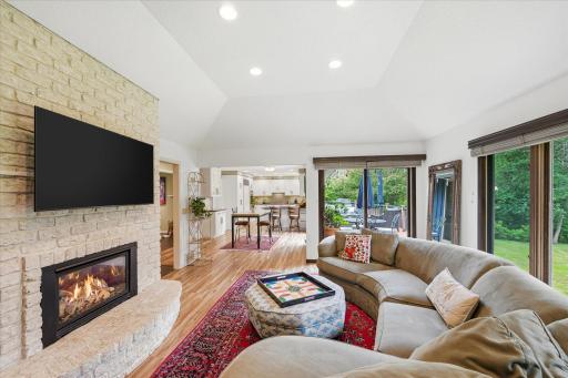 8913 S Minnehaha Circle, Minneapolis, MN 55426