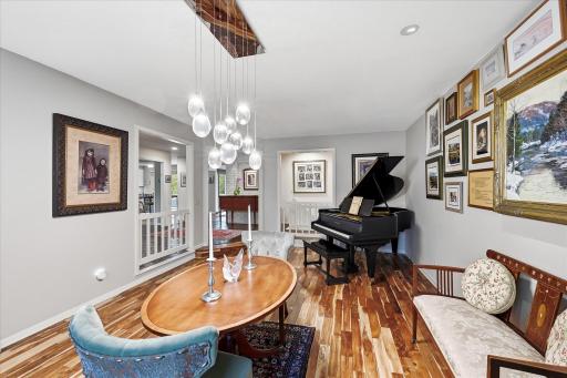 8913 S Minnehaha Circle, Minneapolis, MN 55426