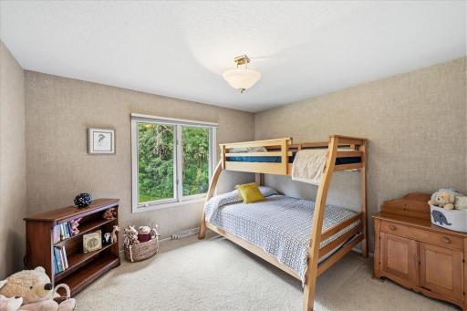 8913 S Minnehaha Circle, Minneapolis, MN 55426