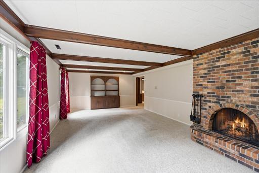 8913 S Minnehaha Circle, Minneapolis, MN 55426
