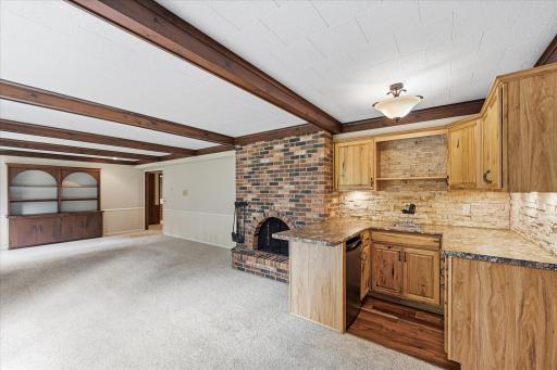 8913 S Minnehaha Circle, Minneapolis, MN 55426
