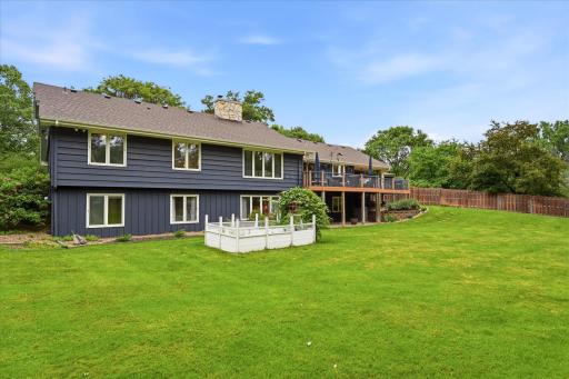 8913 S Minnehaha Circle, Minneapolis, MN 55426