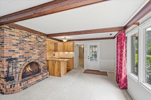 8913 S Minnehaha Circle, Minneapolis, MN 55426