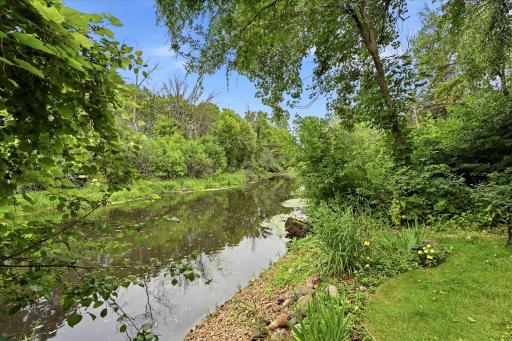 8913 S Minnehaha Circle, Minneapolis, MN 55426