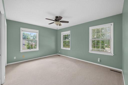 2440 Sunrise Drive, Saint Paul, MN 55117