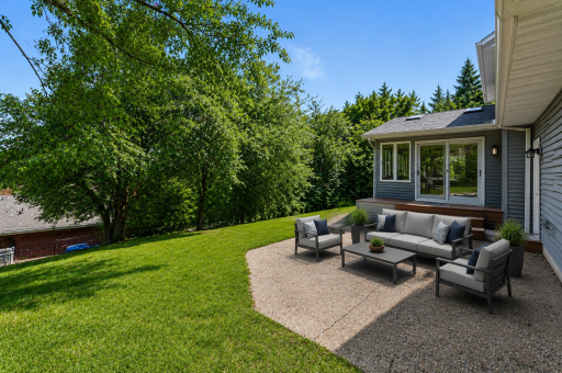 2440 Sunrise Drive, Saint Paul, MN 55117